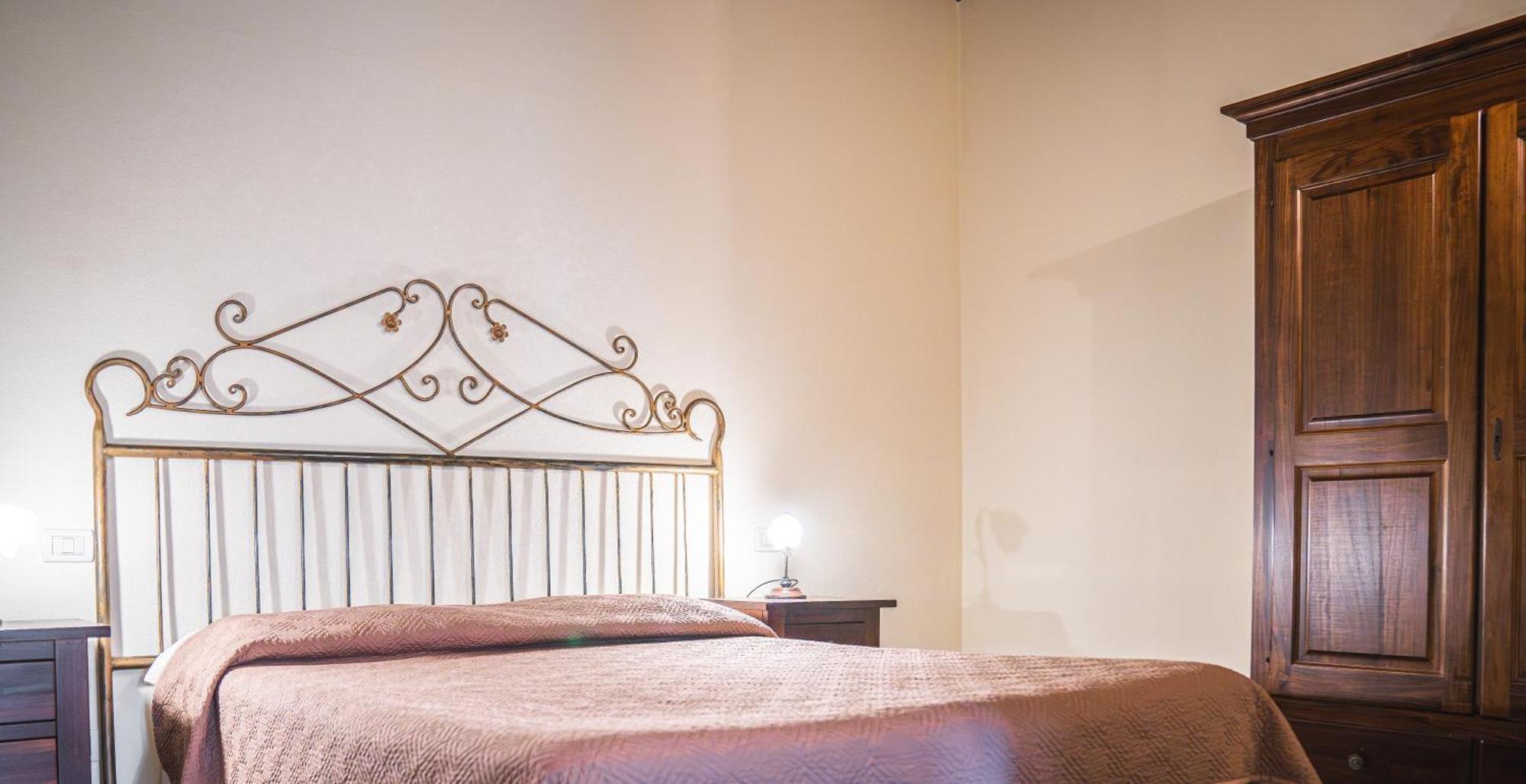 Hotel La Tavola Rotonda Cortemaggiore Rum bild