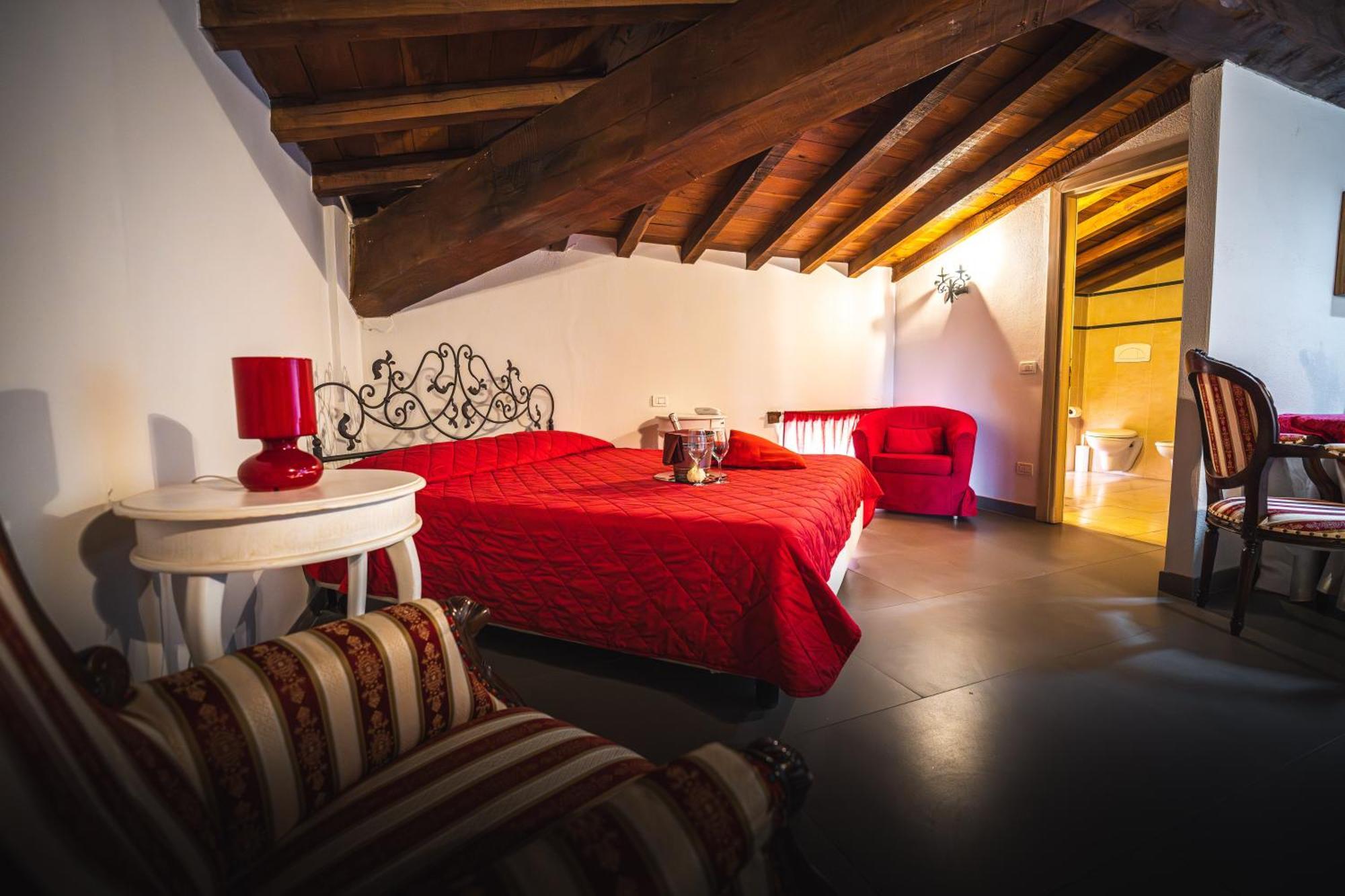 Hotel La Tavola Rotonda Cortemaggiore Rum bild
